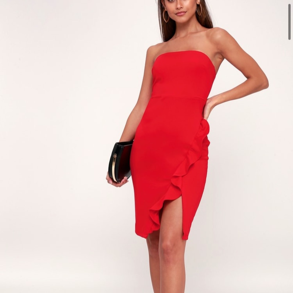 Lulu’s Anika Red Ruffled Strapless Bodycon Dress